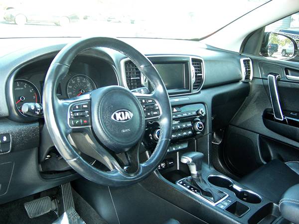 ► 2018 KIA SPORTAGE EX - AWD, HTD LEATHER, PANO ROOF, ALLOYS, MORE -... for sale in Feeding Hills, CT – photo 17