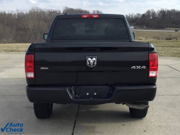 2018 Ram 1500 Express - - by dealer - vehicle for sale in Dry Ridge, KY – photo 6