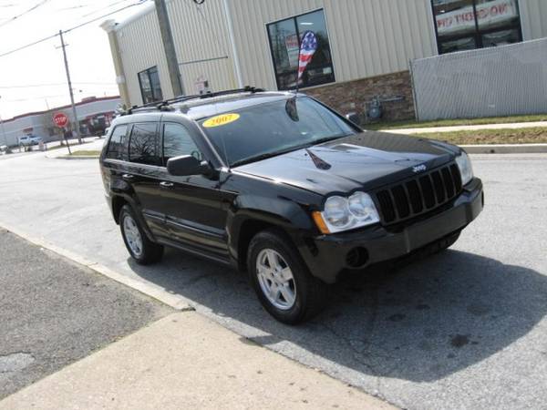2007 Jeep Grand Cherokee Laredo 4WD - Super Low Payment! - cars & for sale in Prospect Park, DE – photo 4
