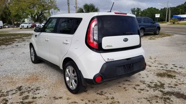 2014 Kia Soul Wagon 4D - - by dealer - vehicle for sale in Pensacola, FL – photo 3