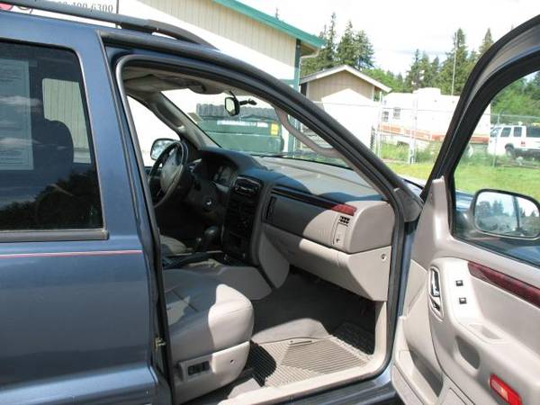 2003 Jeep Grand Cherokee 4dr Limited 4WD - cars & trucks - by dealer... for sale in Roy, WA – photo 16