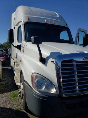 2013 Freightliner Cascadia 125, T/A, Sleeper RTR# 0103172-01 - cars... for sale in Columbia, SC – photo 10