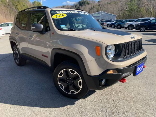 2016 Jeep Renegade Trailhawk - - by dealer - vehicle for sale in Other, VT – photo 8