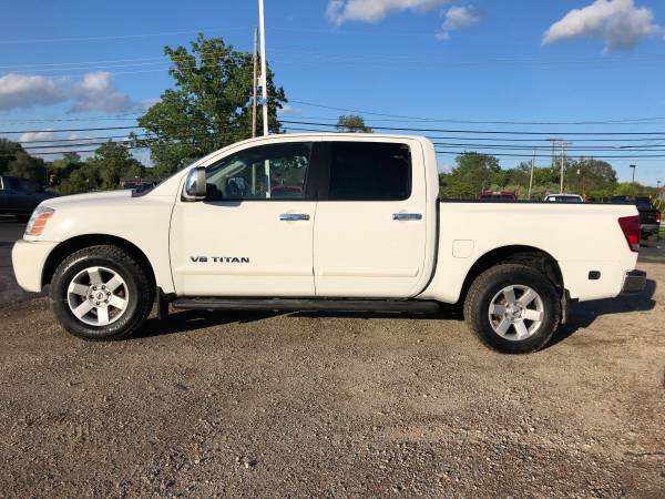 Clean Carfax! 2007 Nissan Titan! 4x4! Crew Cab! Nice! Loaded! for sale in Ortonville, MI – photo 2