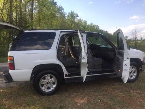 02 Chevy Tahoe, Perfect Interior, Buy Cheap Before I Have It Lifted for sale in Greenville, SC – photo 19
