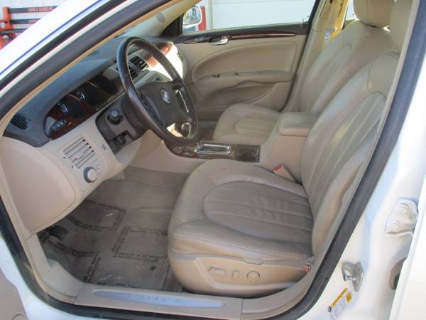 2008 Buick Lucerne CXL**Local Trade/Loaded**{www.dafarmer.com} -... for sale in CENTER POINT, IA – photo 20