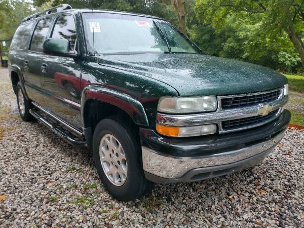 2003 Chevrolet Suburban Z71 : perfect for winter 4x4 ** - cars &... for sale in Kansas City, MO