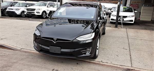 2018 Tesla Model X 75D AWD - - by dealer - vehicle for sale in elmhurst, NY – photo 3
