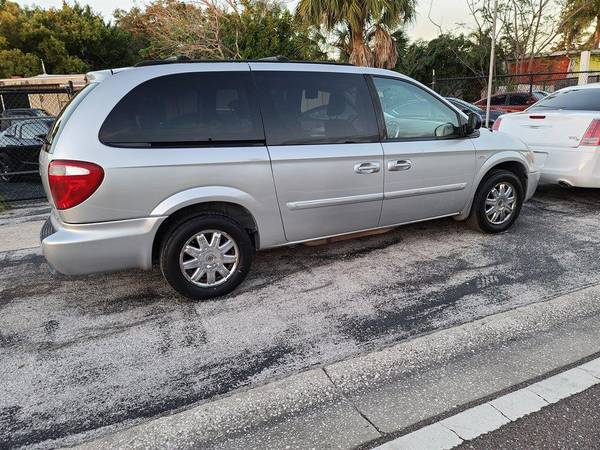 2006 Chrysler Town Country Touring Guaranteed Credit Appr - cars &... for sale in SAINT PETERSBURG, FL – photo 6