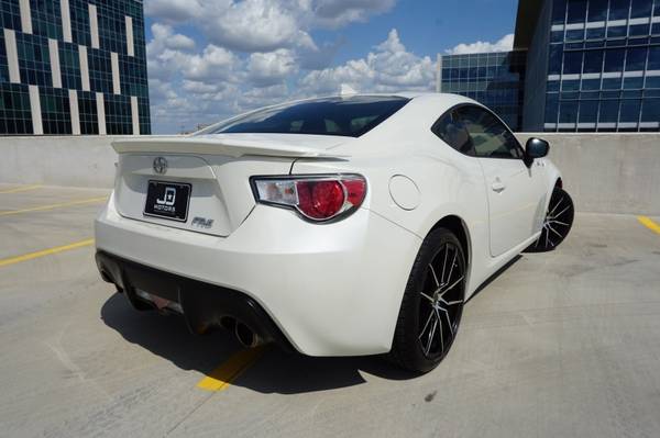 2015 Scion FR-S *(( 6 SPEED MANUAL FRS ))* Pearl White !! for sale in Austin, TX – photo 8