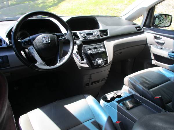 2011 Honda Odyssey EX-L - Navigation, Rear Cam, Bluetooth, LOADED! for sale in Kirkland, WA – photo 12