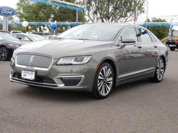 2017 Lincoln MKZ Hybrid Reserve FWD for sale in Medford, OR – photo 2