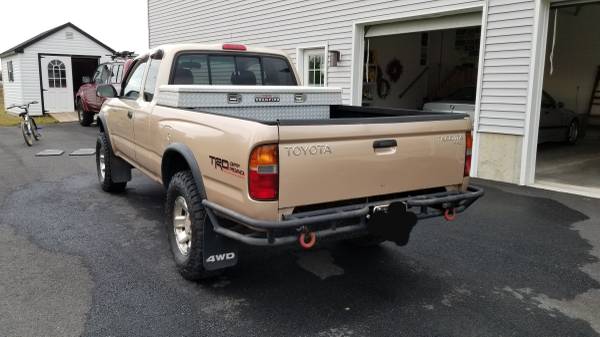 1999 Toyota Tacoma SR5 Xtra Cab TRD offroad 4x4 2.7l manual for sale in Clayton, DE – photo 4