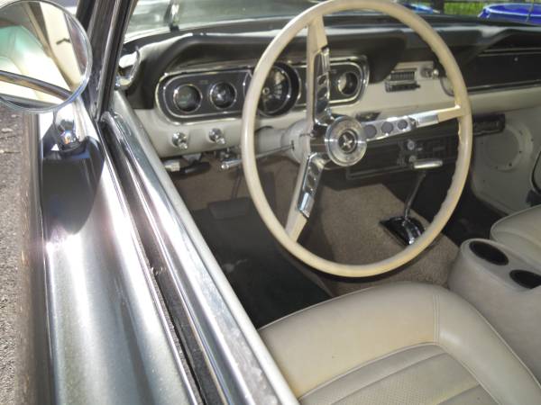 Ford Mustang 1966 Restorded - cars & trucks - by owner - vehicle... for sale in Chevy Chase, District Of Columbia – photo 4