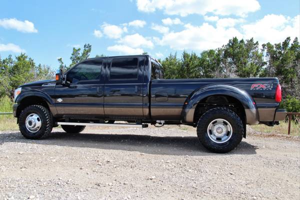 2015 FORD F350 KING RANCH 4X4 - BLK ON BLK - NAV ROOF- NEW 35" TOYO MT for sale in LEANDER, TX – photo 5