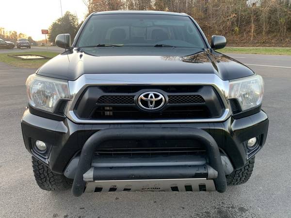2013 TOYOTA TACOMA SR5 * 4X4 * Towing Pkg * Brand New Tires * SALE *... for sale in Sevierville, TN – photo 2