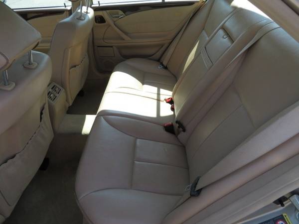 2001 Mercedes-Benz E-Class 4dr Sdn 3 2L 105, 000 miles 3, 750 - cars for sale in Waterloo, IA – photo 10