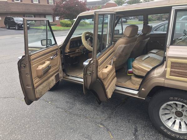 Jeep Grand Wagoneer for sale in Southwick, MA – photo 8