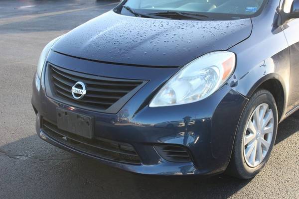 2013 Nissan Versa 1 6 SV sedan Blue Onyx Metallic for sale in Springfield, MO – photo 7