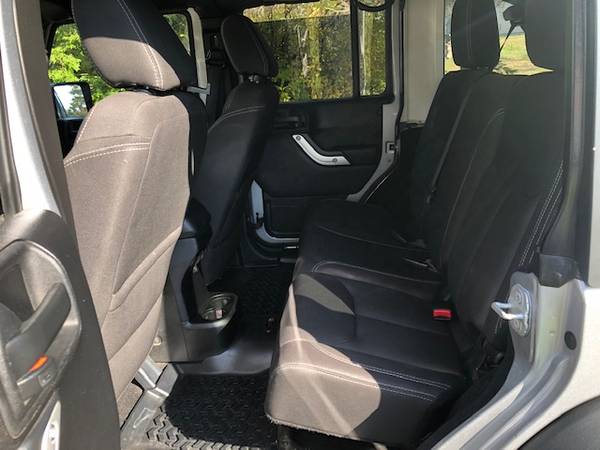 2014 Jeep Wrangler Rubicon Unlimited Sport Utility w/ Hard & Soft... for sale in Upton, MA – photo 3