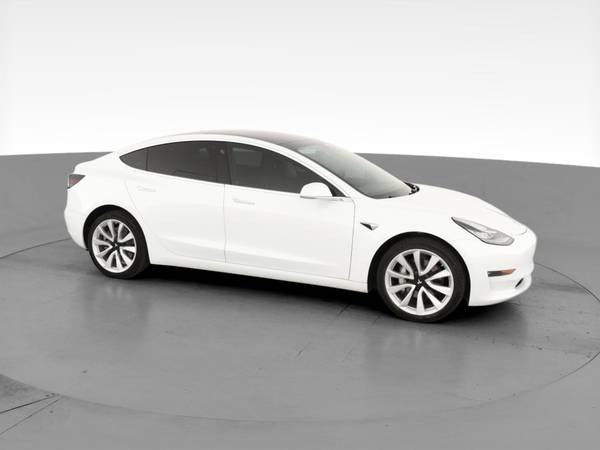 2018 Tesla Model 3 Long Range Sedan 4D sedan White - FINANCE ONLINE... for sale in Van Nuys, CA – photo 14