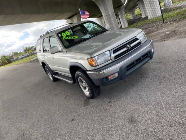 2000 Toyota 4Runner SR5 2WD - cars & trucks - by dealer - vehicle... for sale in West Palm Beach, FL – photo 3
