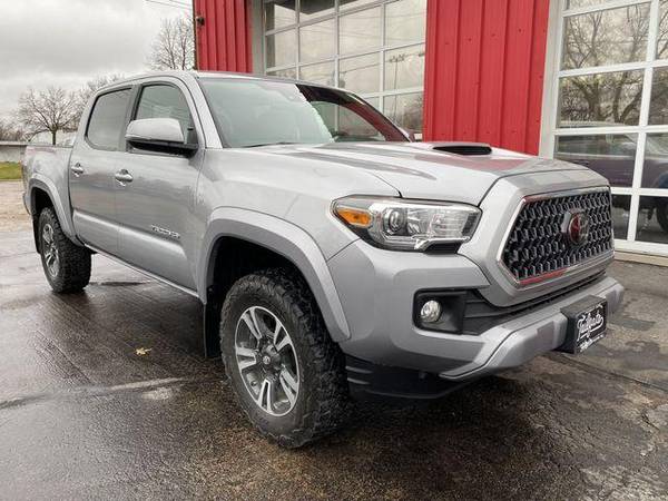 2018 Toyota Tacoma Double Cab TRD Sport Pickup 4D 5 ft Family Owned!... for sale in Fremont, NE – photo 2