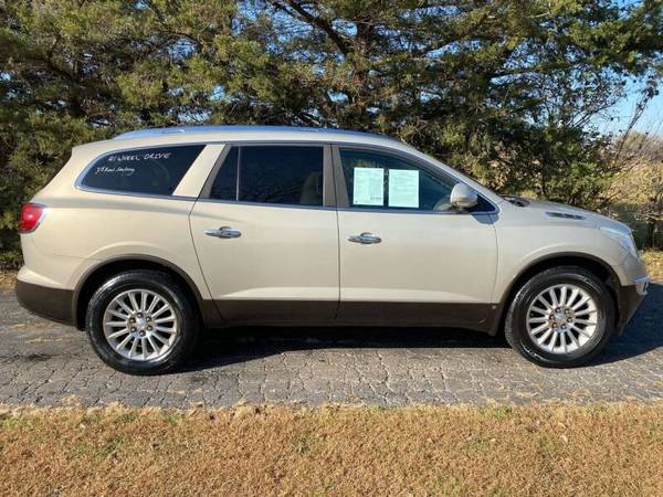 2008 BUICK ENCLAVE AWD **88,000 MILES**LEATHER, ROOF,DVD REMOTE... for sale in VALLLEY FALLS, KS – photo 9