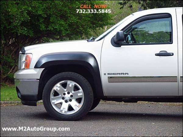 2008 GMC Sierra 1500 SLE1 4WD 4dr Crew Cab 5 8 ft SB - cars & for sale in East Brunswick, NY – photo 17