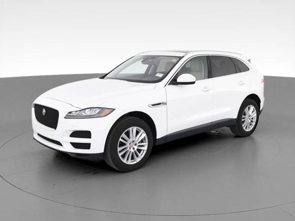2018 Jag Jaguar FPACE 35t Prestige Sport Utility 4D suv White - -... for sale in Pittsburgh, PA – photo 3