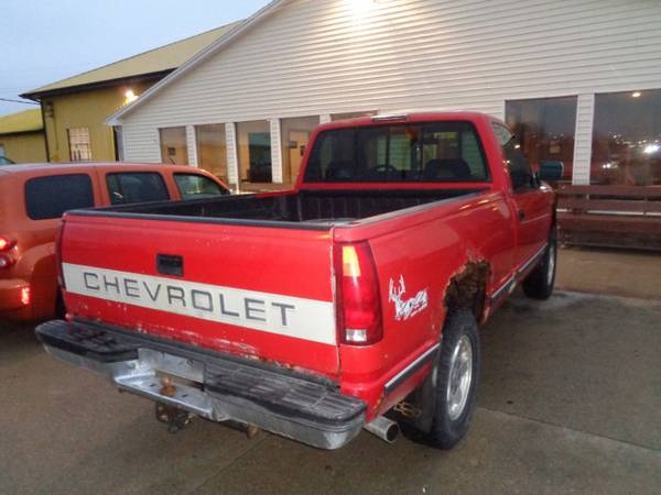 1994 Chevrolet C/K 1500 Reg Cab 117.5" WB 4WD - cars & trucks - by... for sale in Marion, IA – photo 4