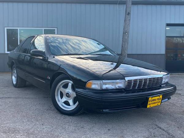 1995 Chevrolet Caprice Classic/Impala SS 4dr Sedan - cars & trucks -... for sale in CENTER POINT, IA – photo 2