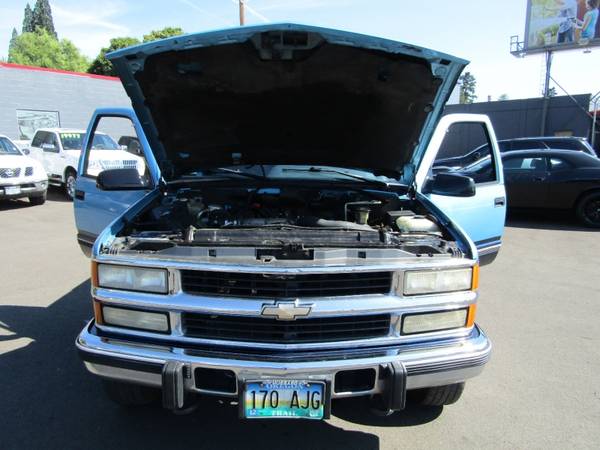 1995 Chevrolet C/K 2500 HD Ext Cab 4X4 *BLUE* DIESEL 6.5 TURBO WOW... for sale in Milwaukie, OR – photo 20