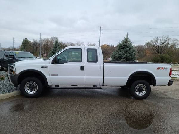 2004 Ford F-250 Super Duty 4dr 4WD LB 6 Speed Manual - cars & trucks... for sale in Faribault, MN – photo 5