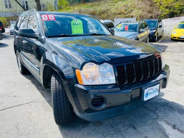 2005 Jeep Grand Cherokee 4X4 - - by dealer - vehicle for sale in Malden, MA – photo 9