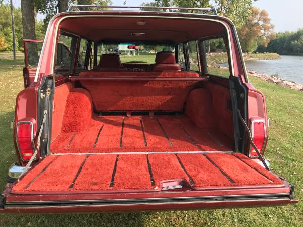 1985 Jeep Grand Waggoneer For Sale - cars & trucks - by owner -... for sale in Flandreau, SD – photo 14