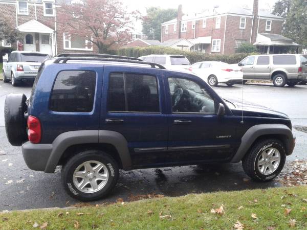 2005 Jeep Liberty 4X4, 124k, New Brakes, Drives Great for sale in Shillington, PA – photo 3