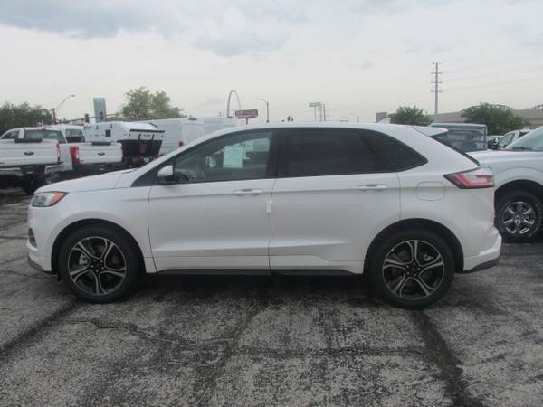 2019 Ford Edge ST SUV - - by dealer - vehicle for sale in Saint Louis, MO – photo 8