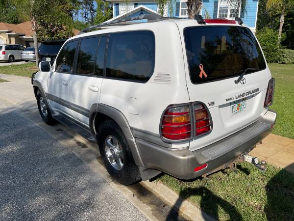 2001 Toyota Land Cruiser 4wd 8 passenger 151k white/tan - cars & for sale in St. Augustine, FL – photo 17