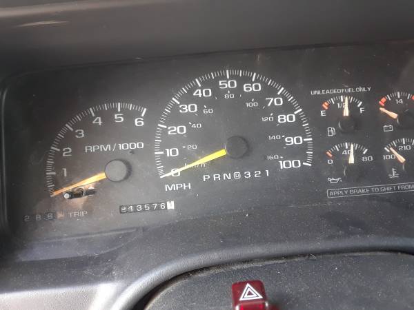 1997 CHEV SUBURBAN 4WD K1500 for sale in Sacramento , CA – photo 5