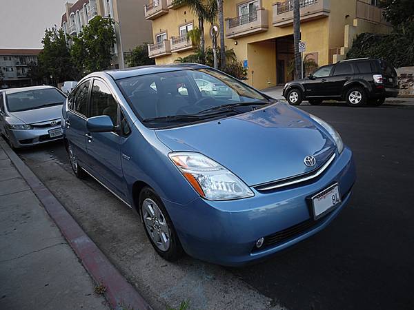 2009 Toyota Prius Four - Clean Title - Excellent Hybrid Battery for sale in Los Angeles, CA – photo 4