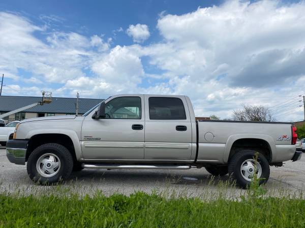2005 Chevy Silverado 2500HD LT 4x4 6 6L Duramax - - by for sale in Indianapolis, IN – photo 3
