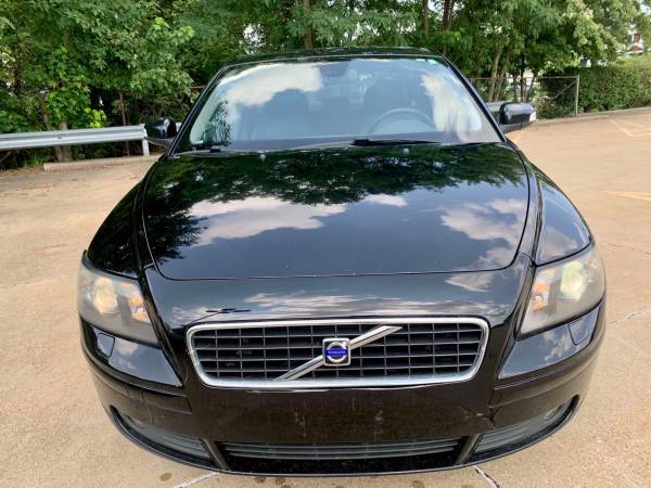 2007 Volvo S40 Fully Loaded sunroof leather 145k clean - cars &... for sale in Akron, OH – photo 2