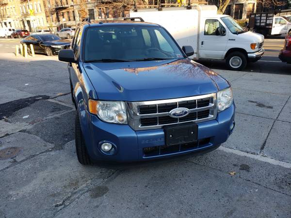 2010 ford escape xlt - cars & trucks - by owner - vehicle automotive... for sale in NEW YORK, NY – photo 2