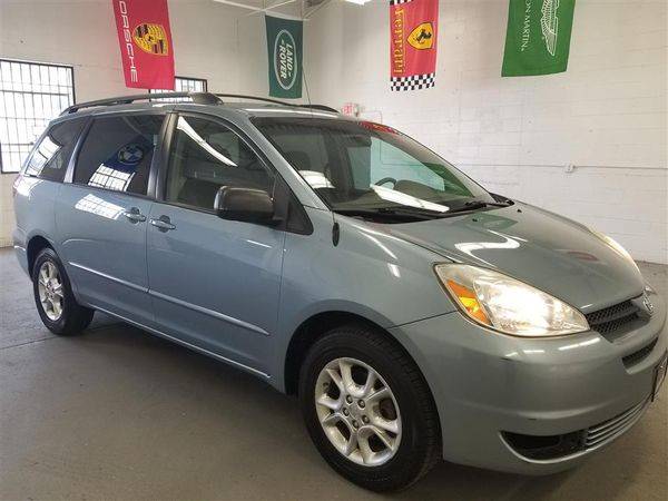 2005 Toyota Sienna 5dr LE AWD -EASY FINANCING AVAILABLE for sale in Bridgeport, CT – photo 2