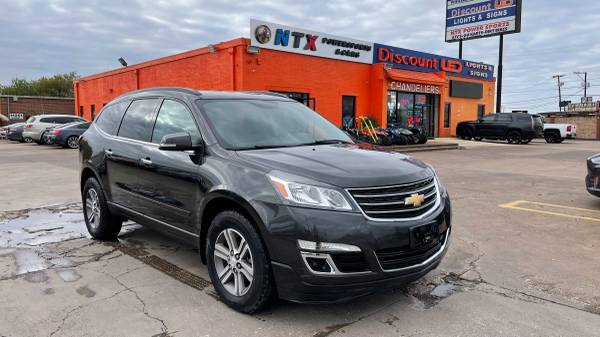 2017 Chevrolet Traverse Automatic Clean Title Chevy traverse LT SUV for sale in Dallas, TX