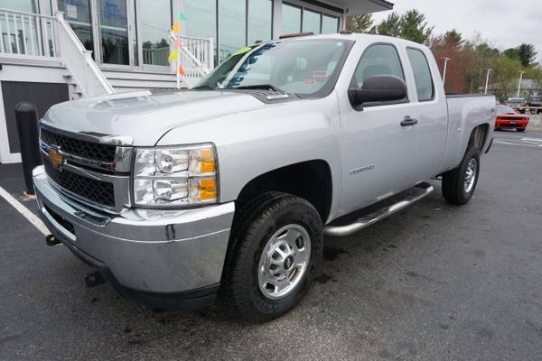 2013 Chevrolet Chevy Silverado 2500HD Work Truck 4x4 4dr Extended for sale in Plaistow, MA – photo 2