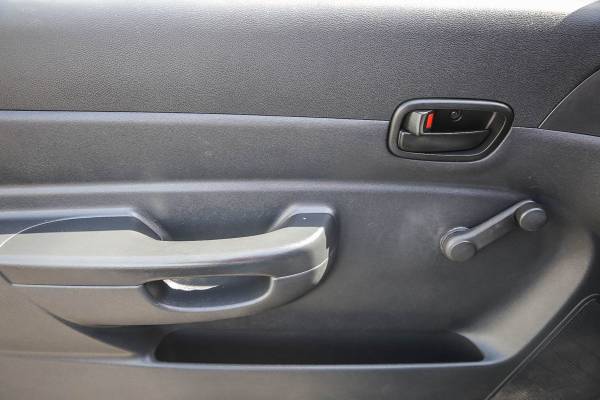 2010 Hyundai Accent GS hatchback Platinum Silver for sale in Sacramento , CA – photo 16