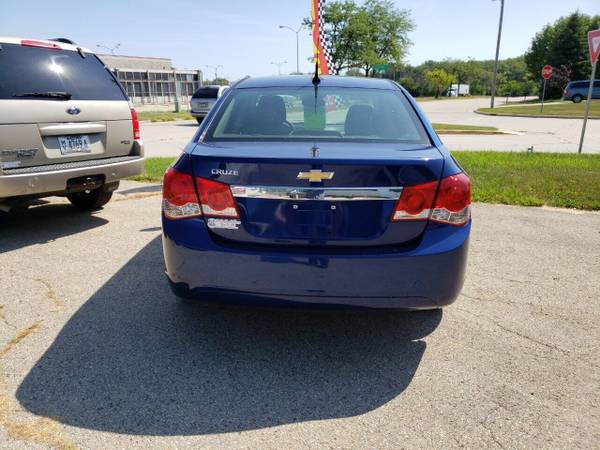 2012 Chevrolet Cruze for sale in Fort Atkinson, WI – photo 4