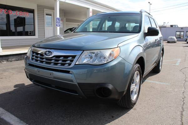 2011 Subaru Forester X Clean - - by dealer - vehicle for sale in Mount Clemens, MI – photo 2
